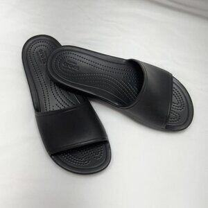 black Crocs Classic Slide comfort slide sandals